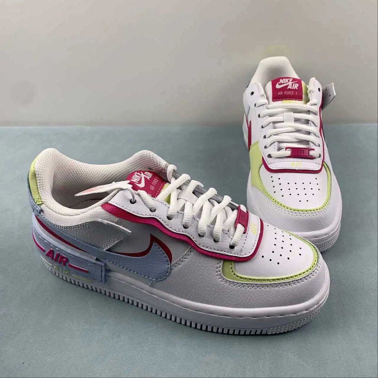 Nike Air Force 1 FQ8885-100 thumbnail 2