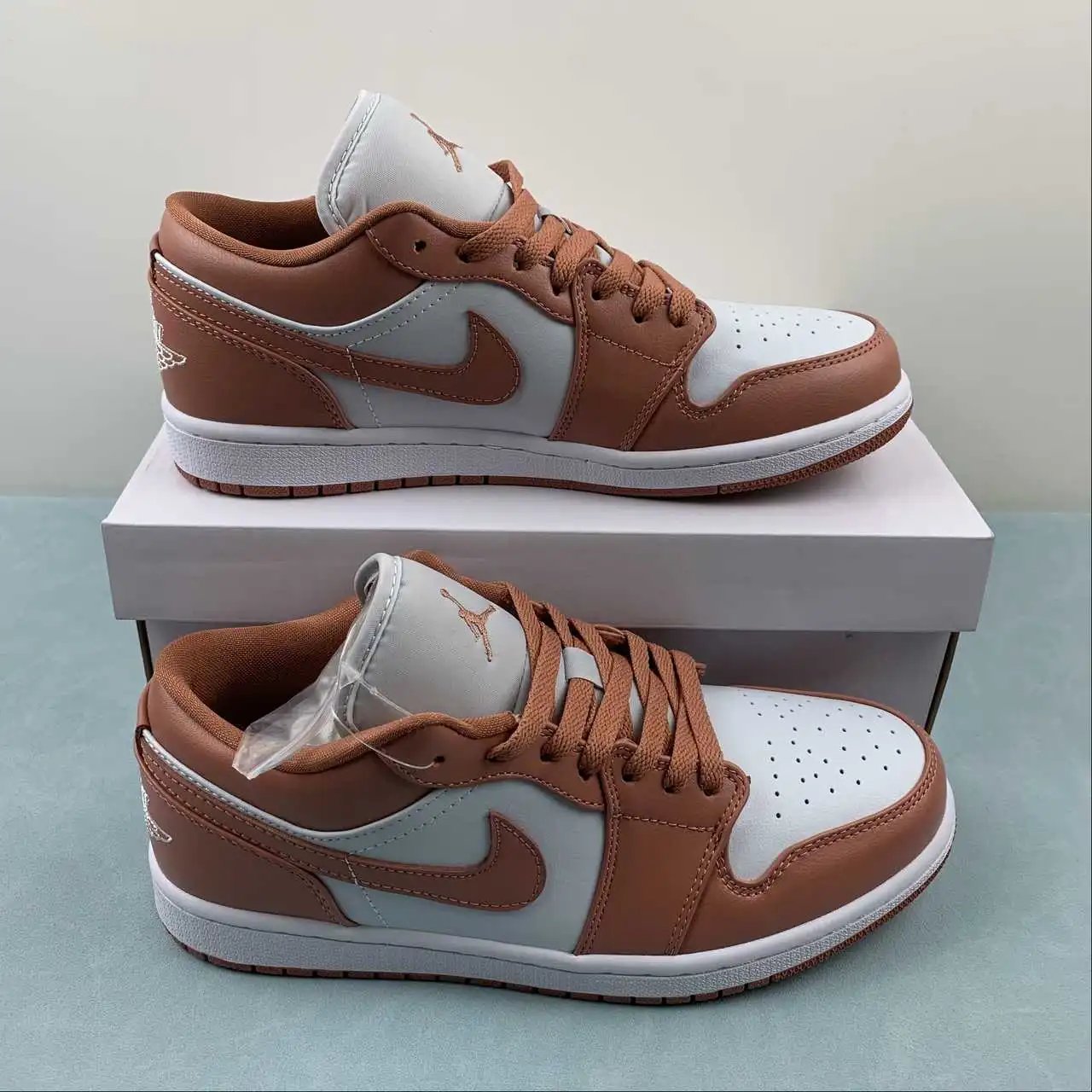 Air Jordan 1 Low DC0774-080