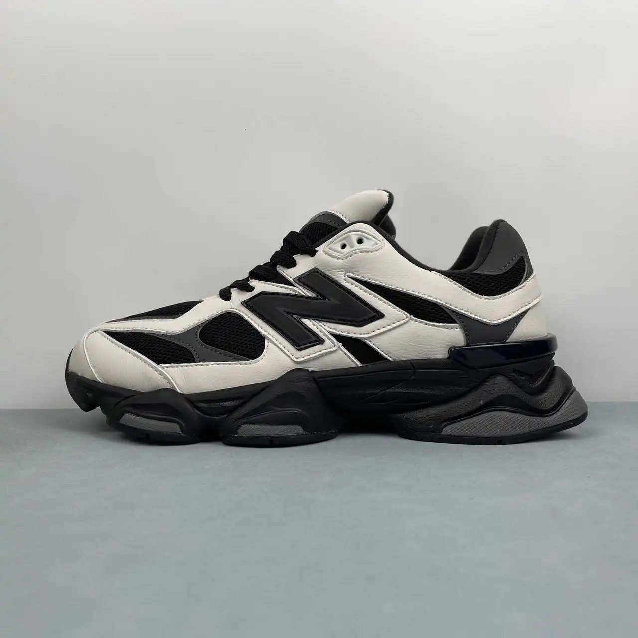 New Balance 9060 U9060ZBS thumbnail 4
