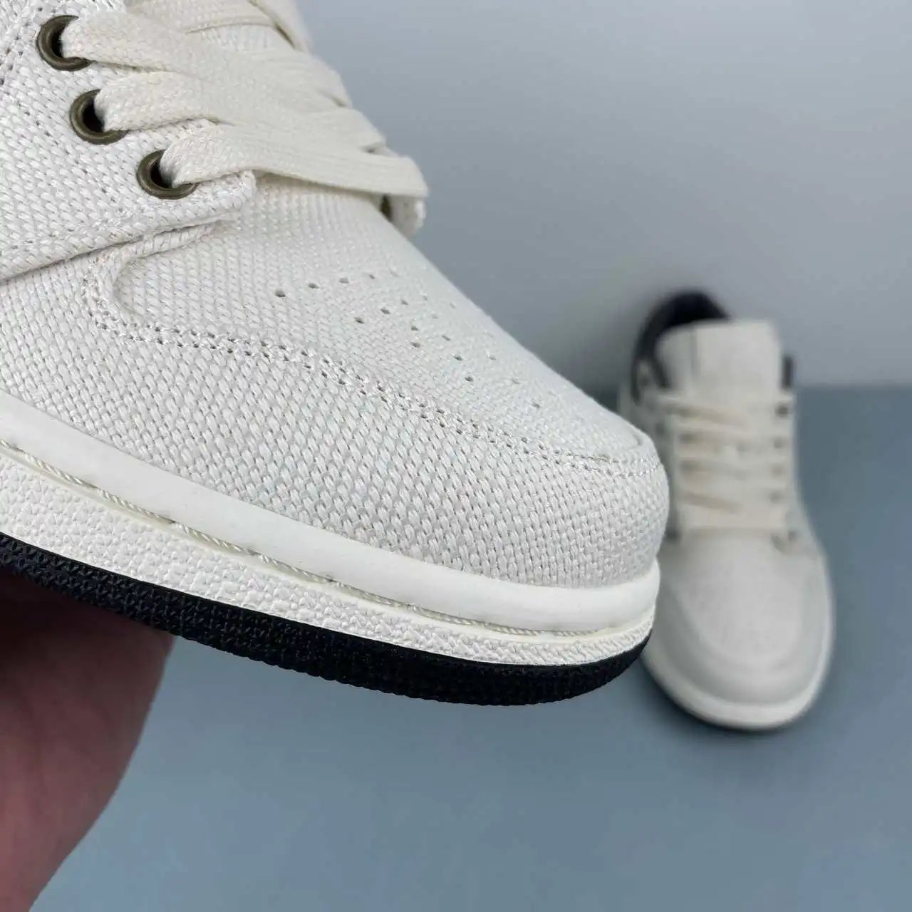 Air Jordan 1 Low IB8058-110 7