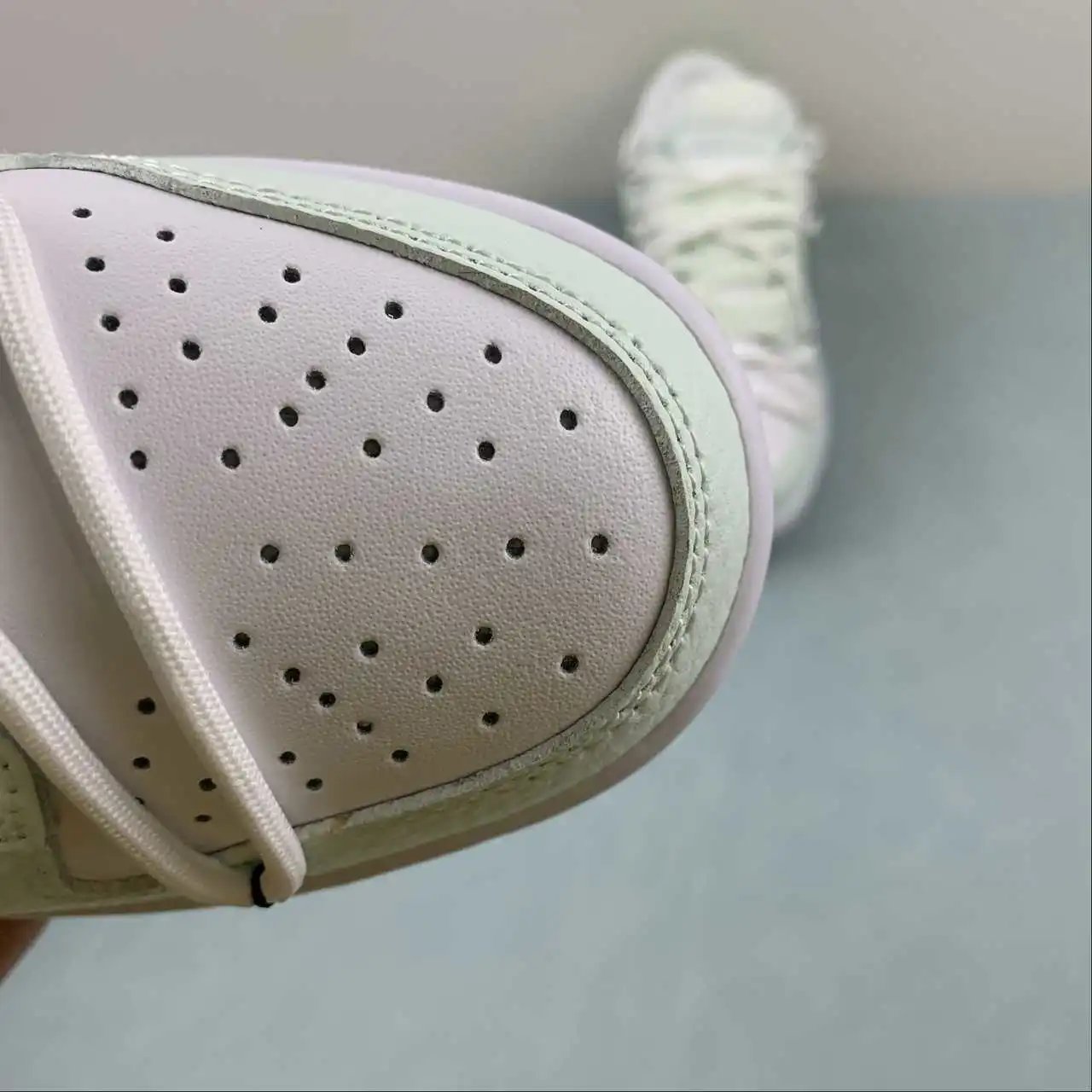 Nike Dunk Low DN1431-102 8