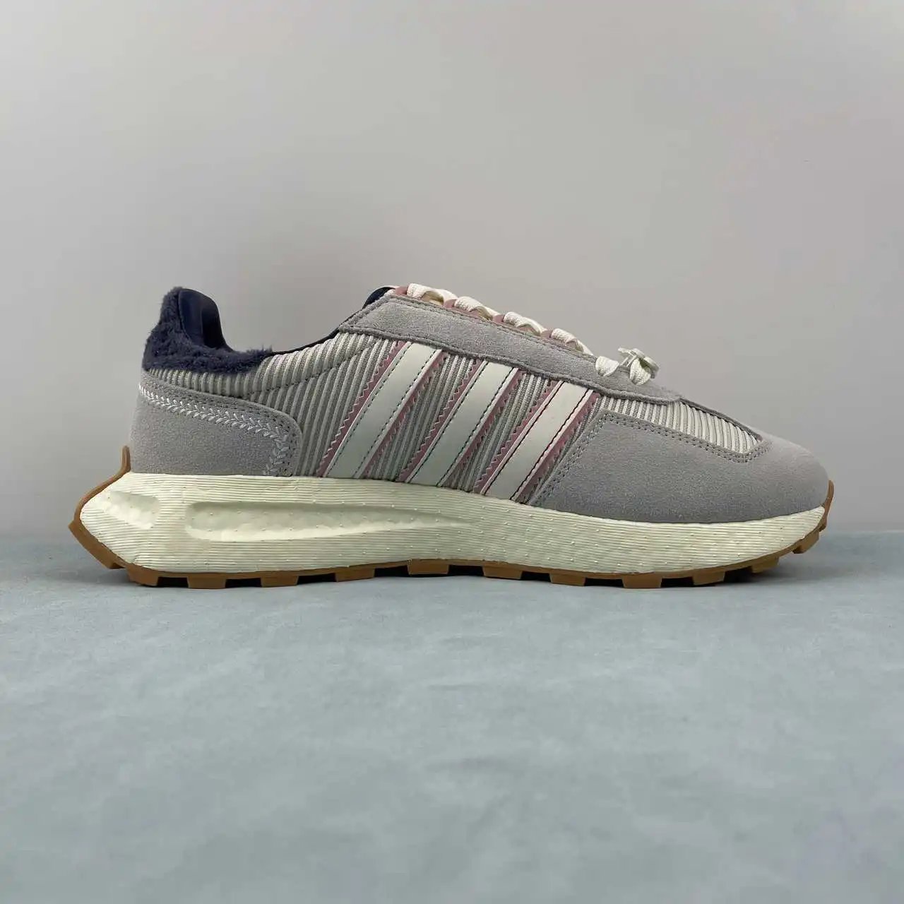Adidas Retropy E5 JR0107 thumbnail 4