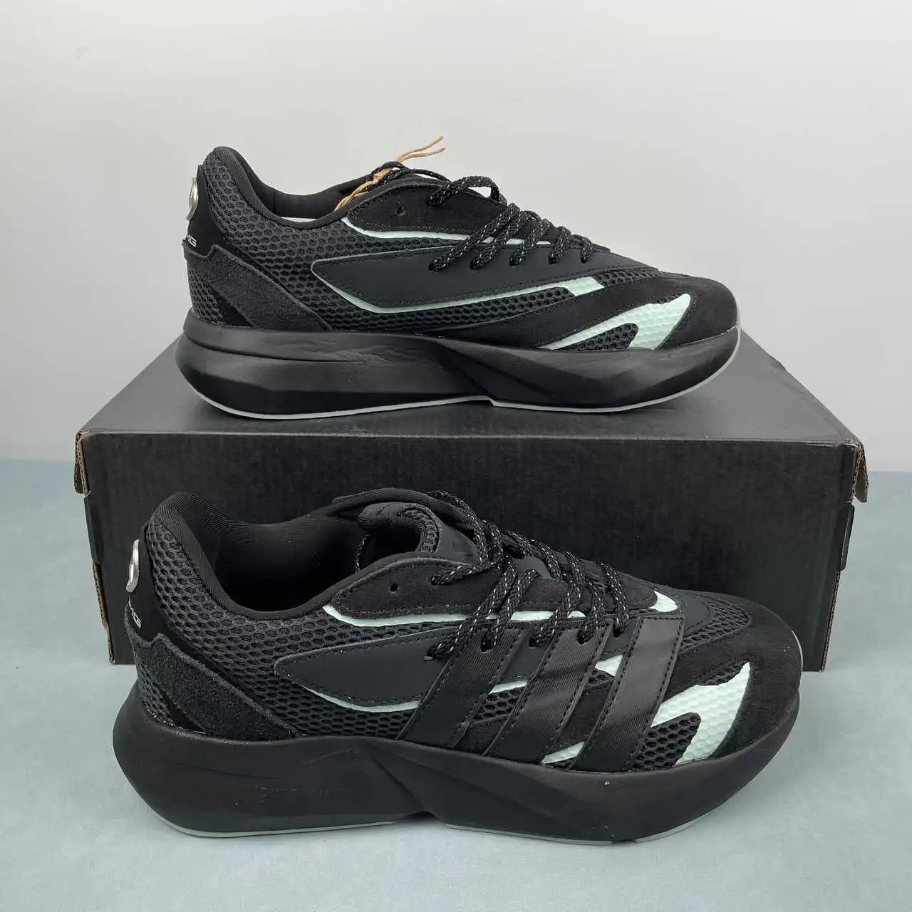 Adidas Lightblaze JR1058