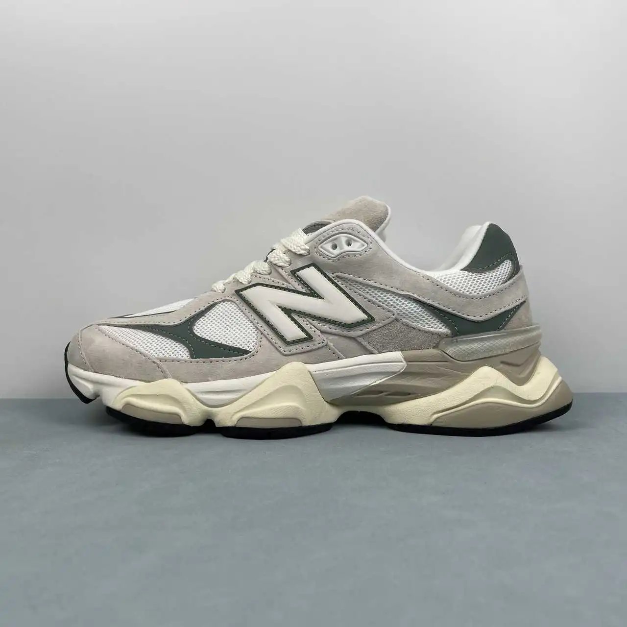 New Balance 9060 U9060EEI thumbnail 4