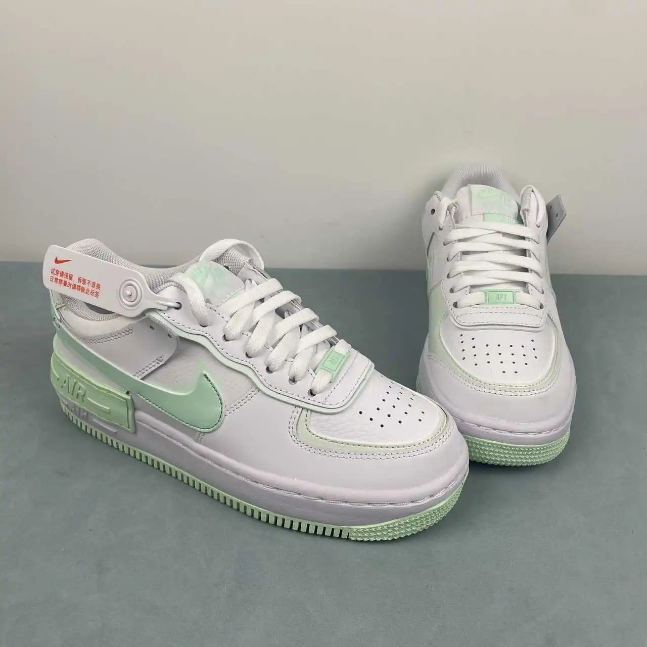 Nike Air Force 1 FZ3773-100 thumbnail 2