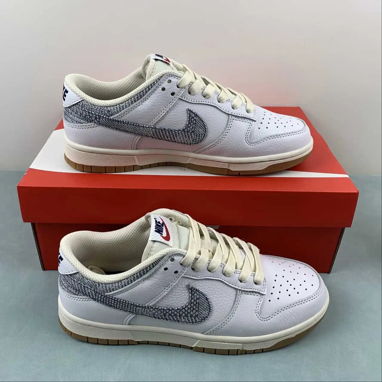 Nike Dunk Low FN6881-100