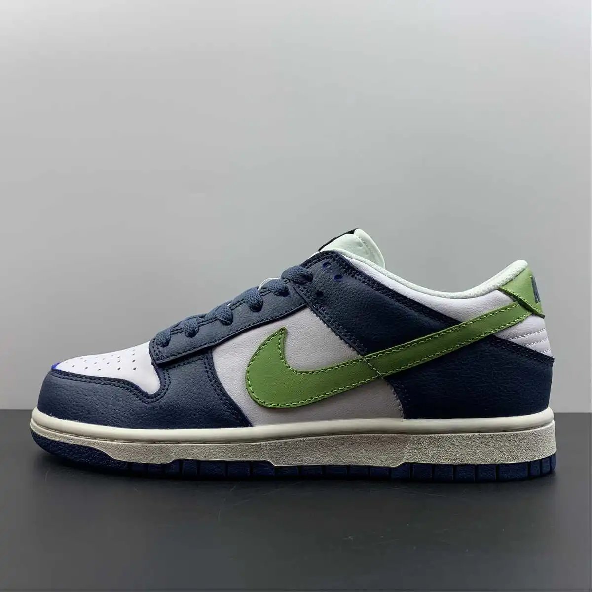 Nike Dunk Low 309431-031 4