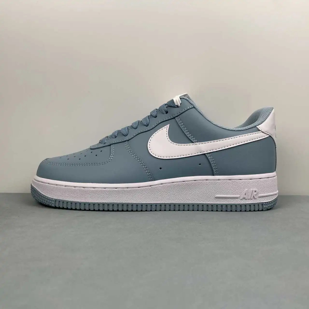 Nike Air Force 1 FJ4146-403 thumbnail 4