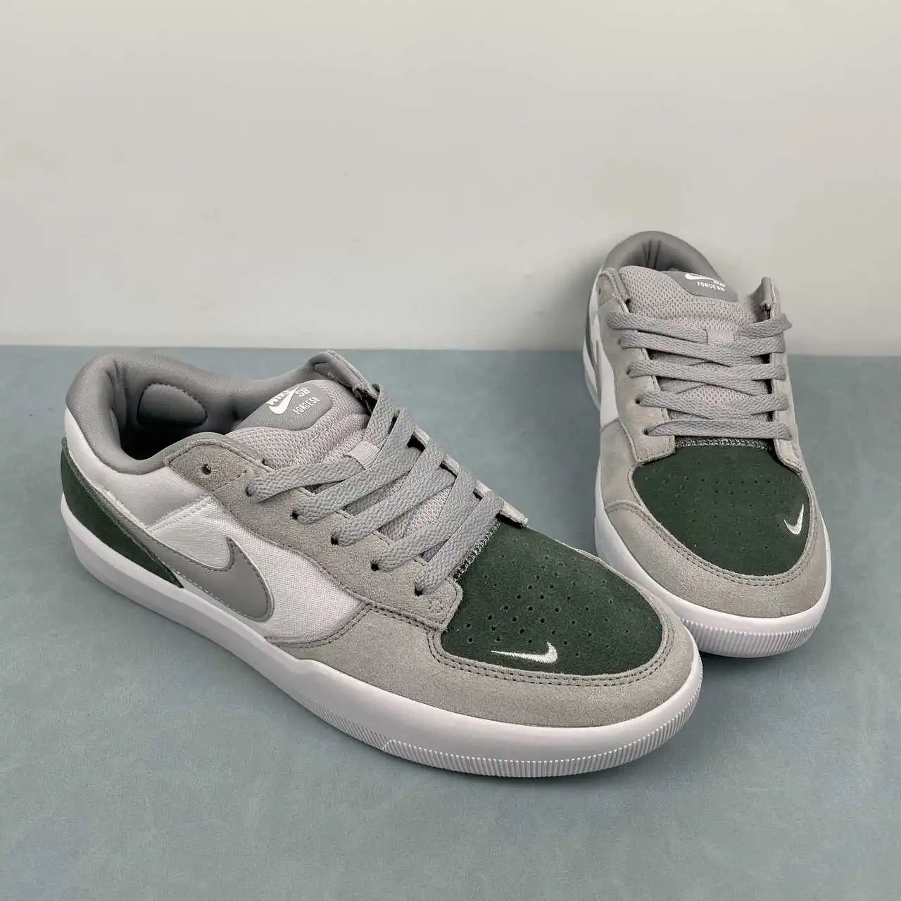 Nike SB Force 58 DV5477-105 thumbnail 2