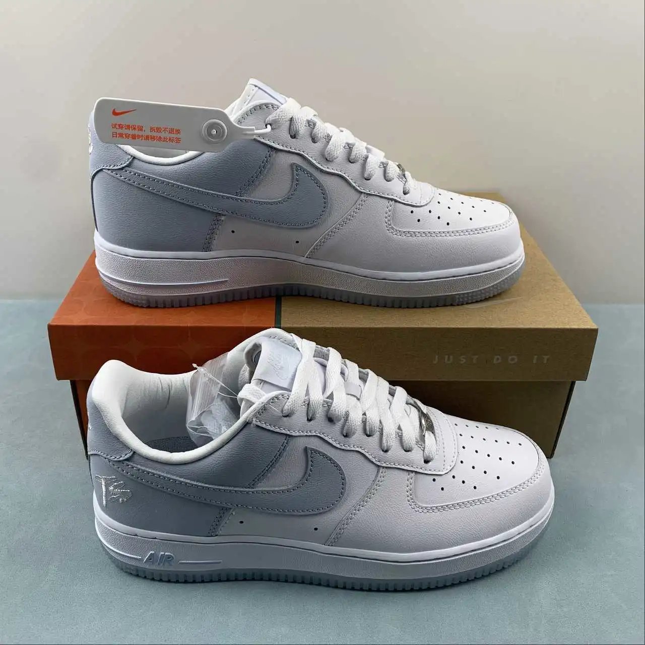 Nike Air Force 1 FJ5755-100