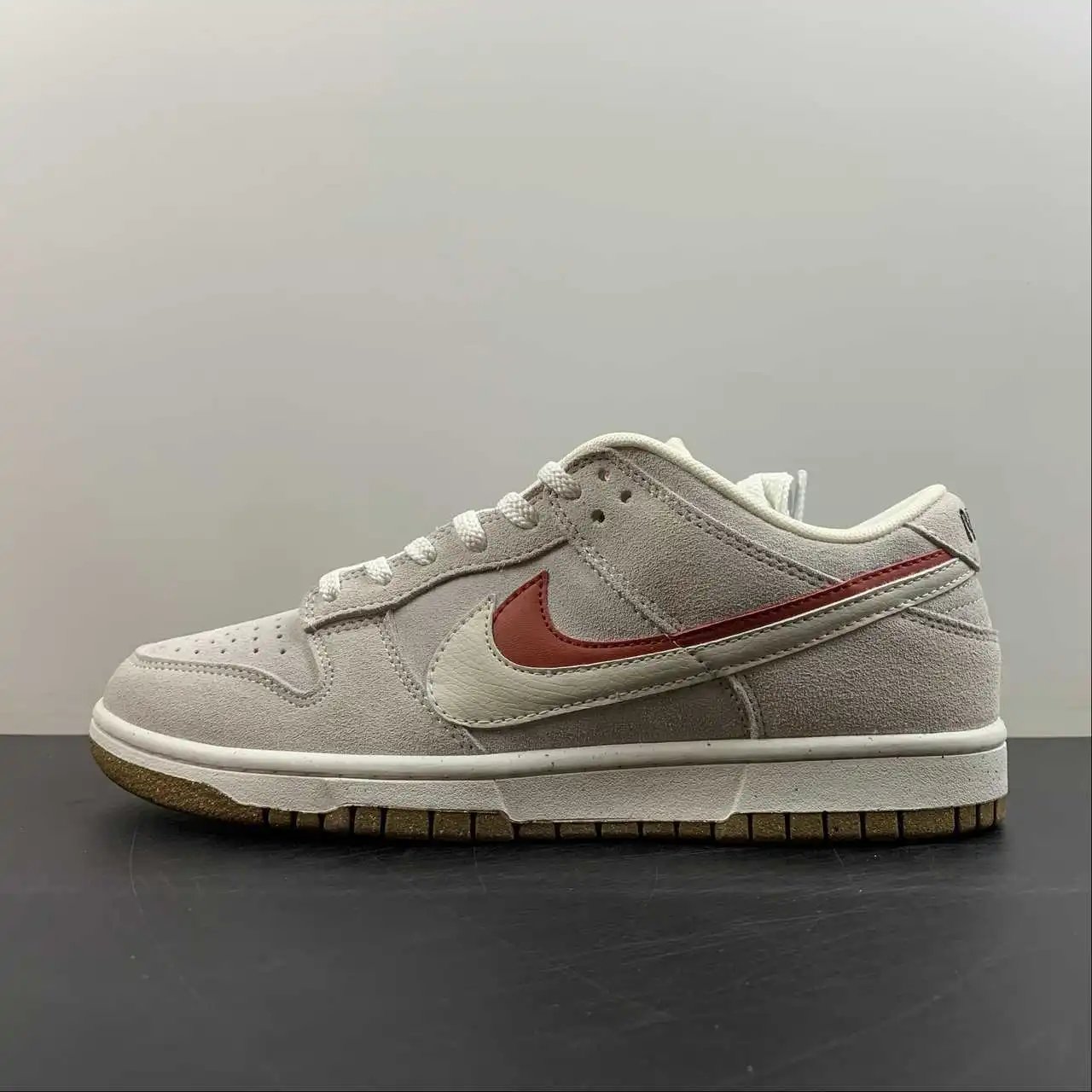 Nike Dunk Low DO9457-100 4