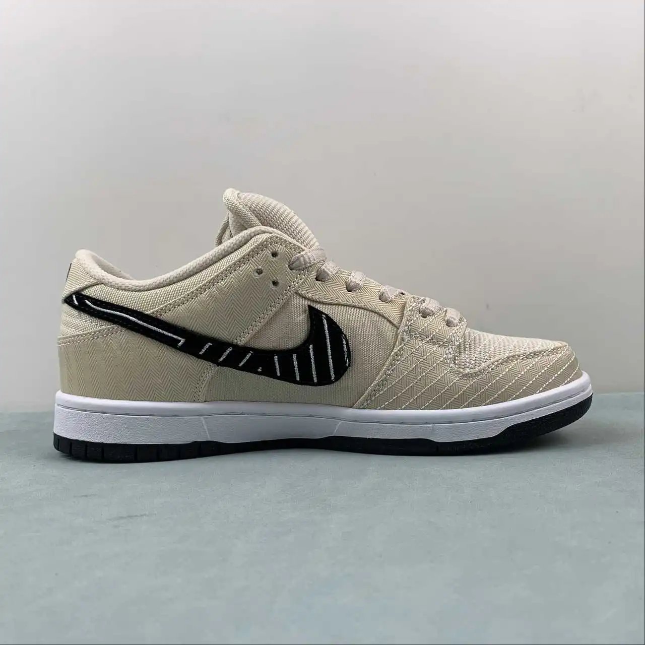 Nike Dunk Low FD2627-200 5