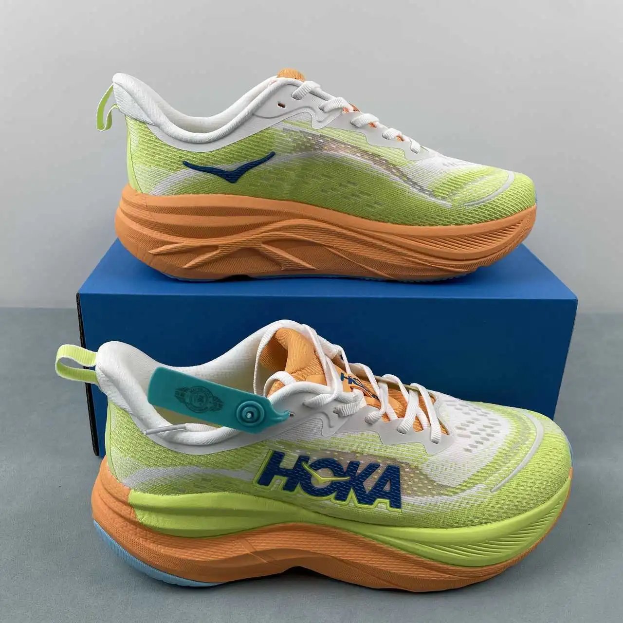 HOKA SKYFLOW 1155111-FSTS