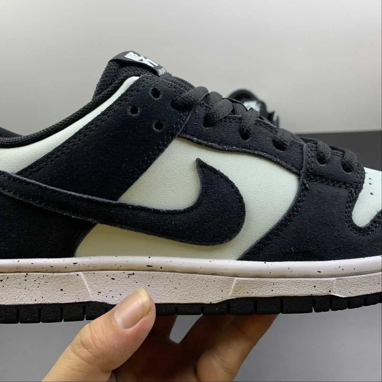 Nike Dunk Low 854866-003 6