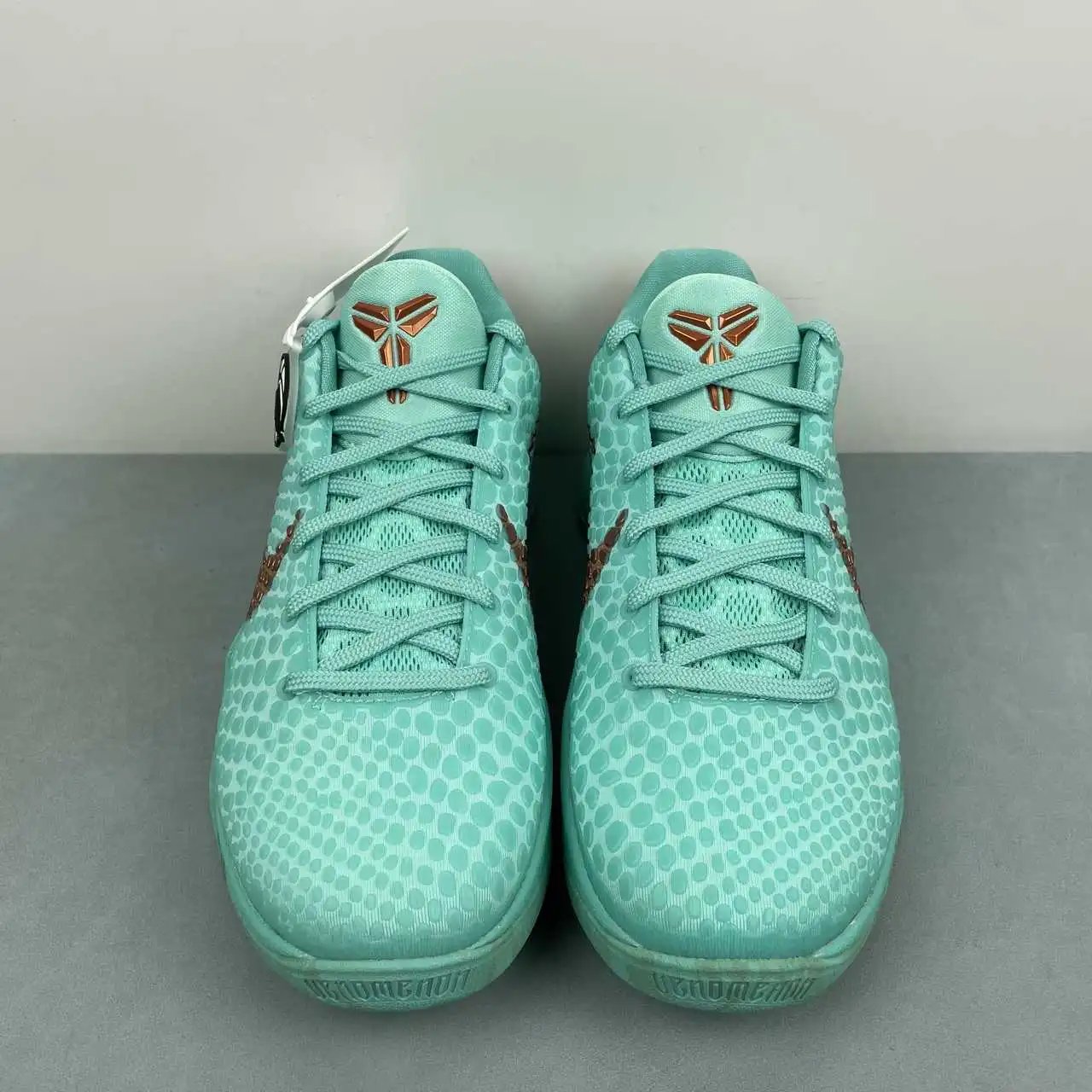 Nike Kobe IQ5774-300 thumbnail 3