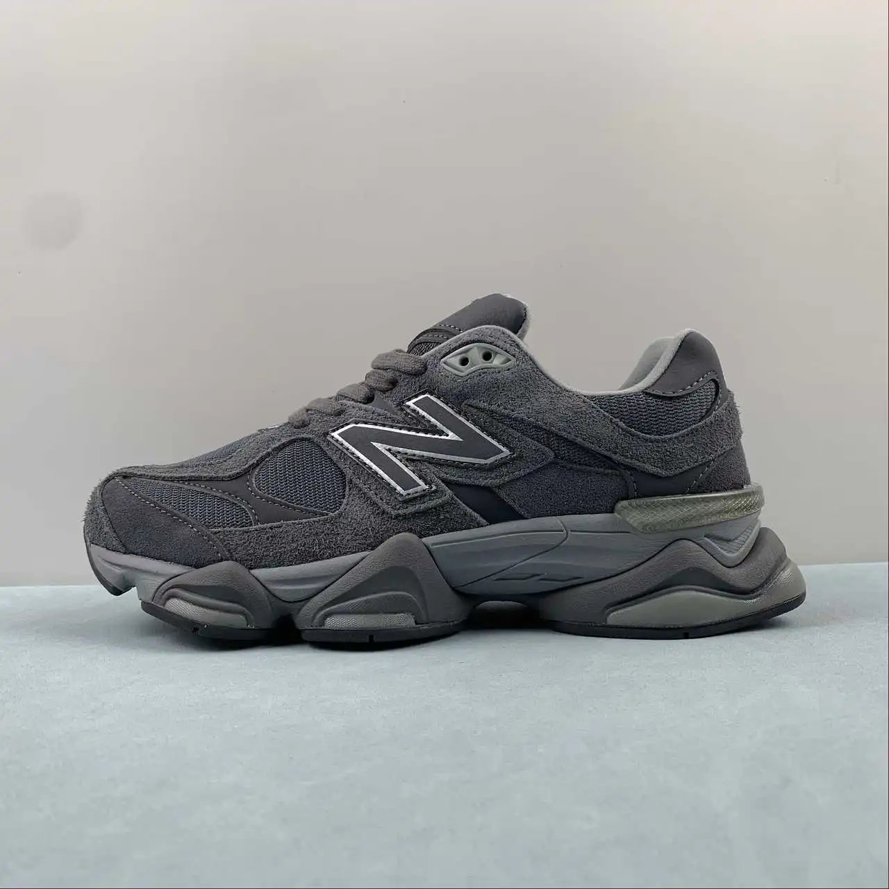 New Balance 9060 U9060SG thumbnail 4