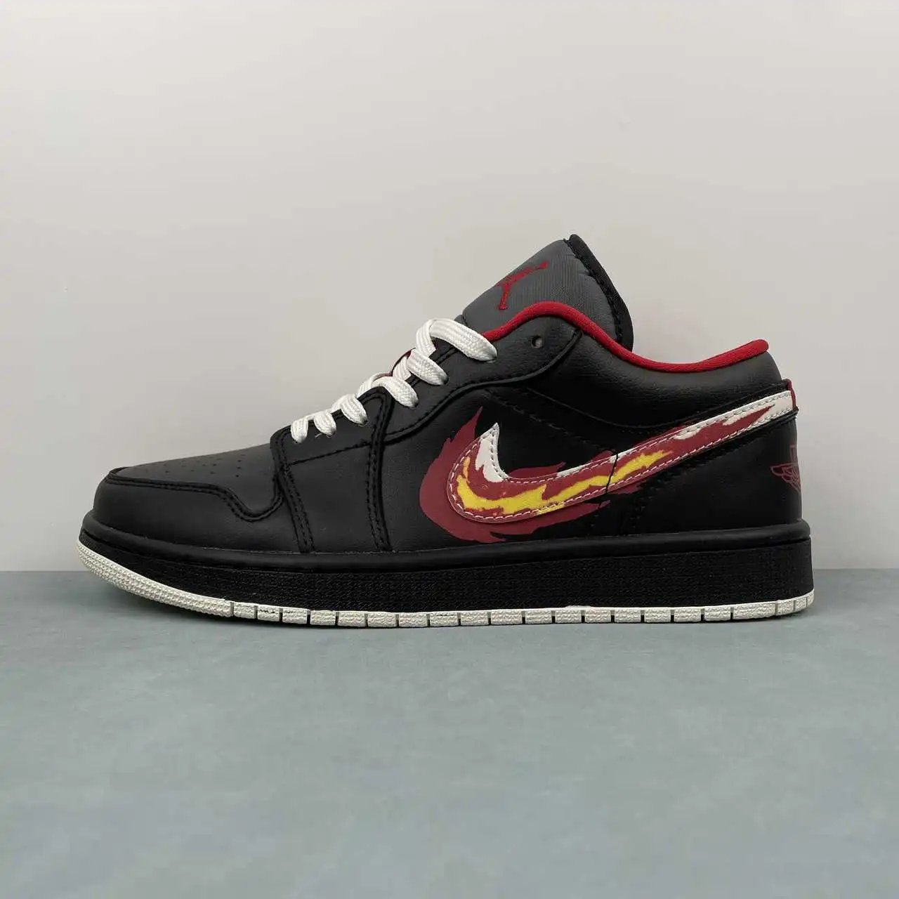 Air Jordan 1 Low FJ7073-010 5