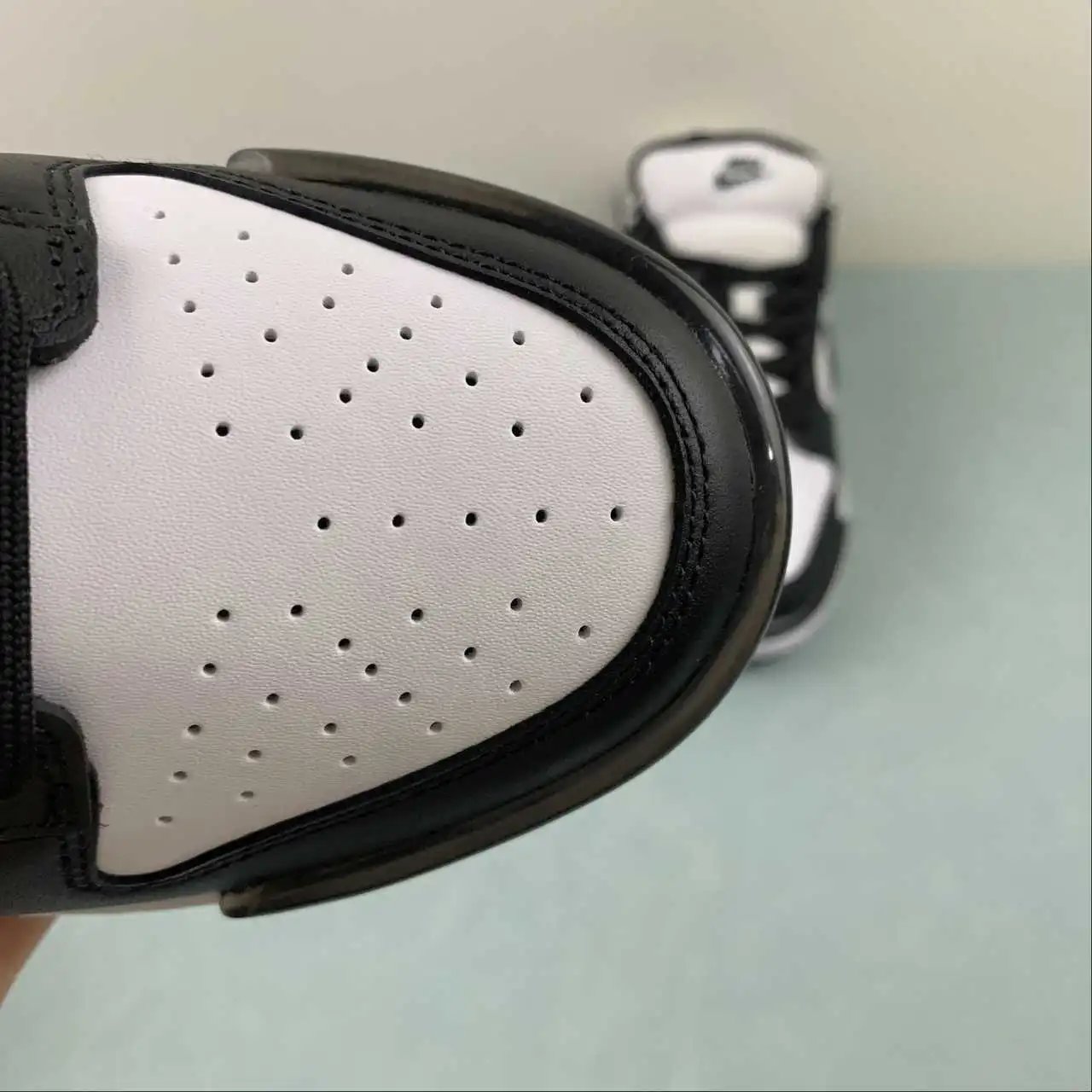 Nike Dunk Low DZ2794-001 8