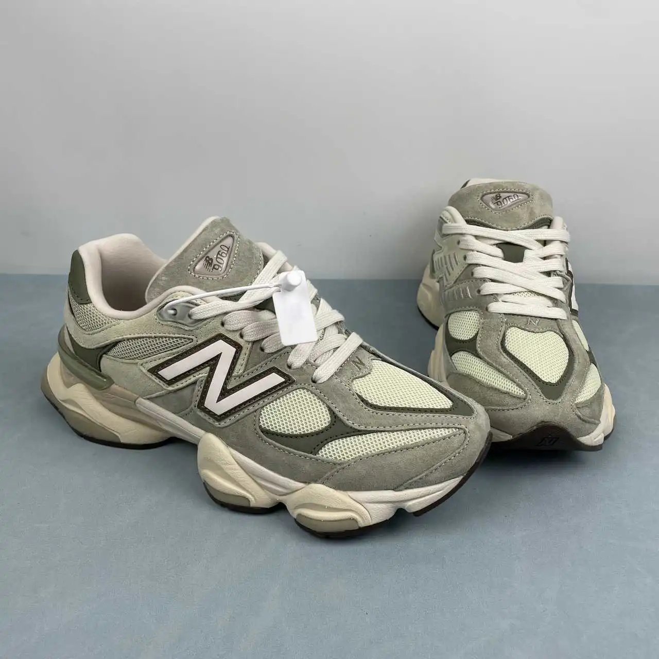 New Balance 9060 U9060EEC thumbnail 2