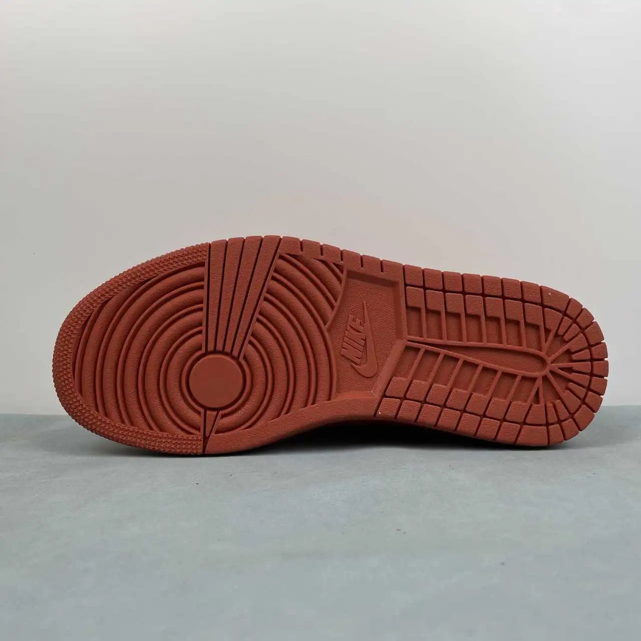 Air Jordan 1 Low SJ2068-898 11