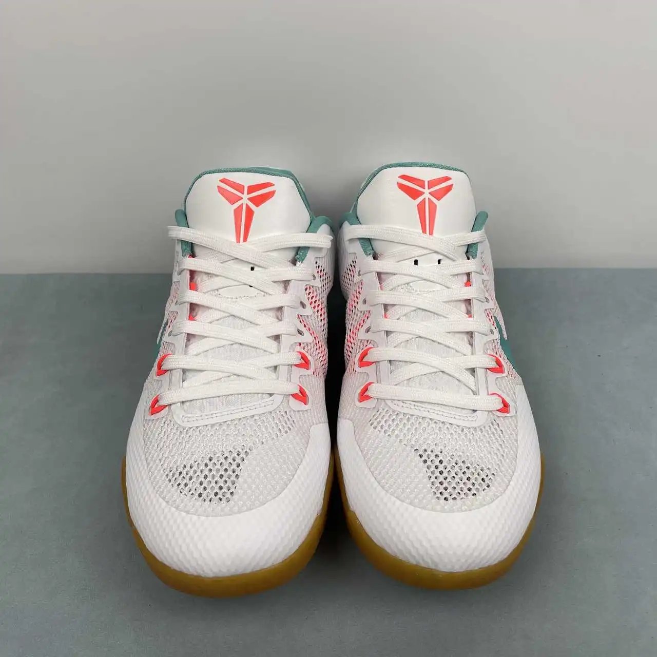Nike Kobe 836184-103 thumbnail 3