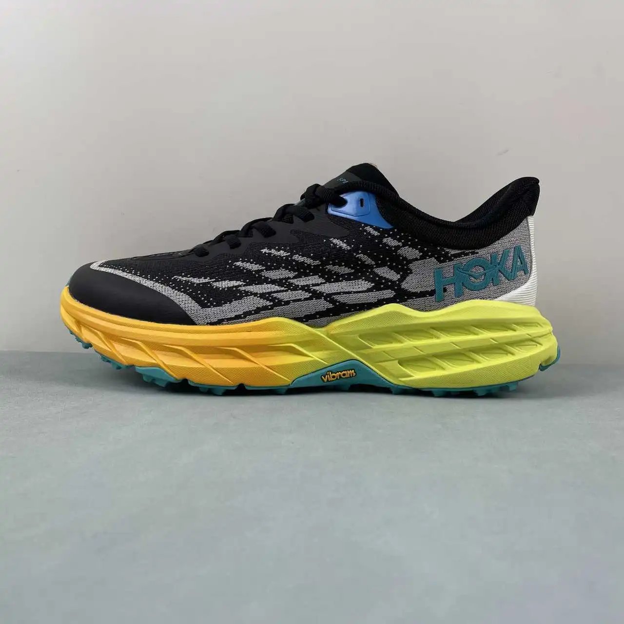 HOKA Speedgoat 5 1123157-BEPR thumbnail 4