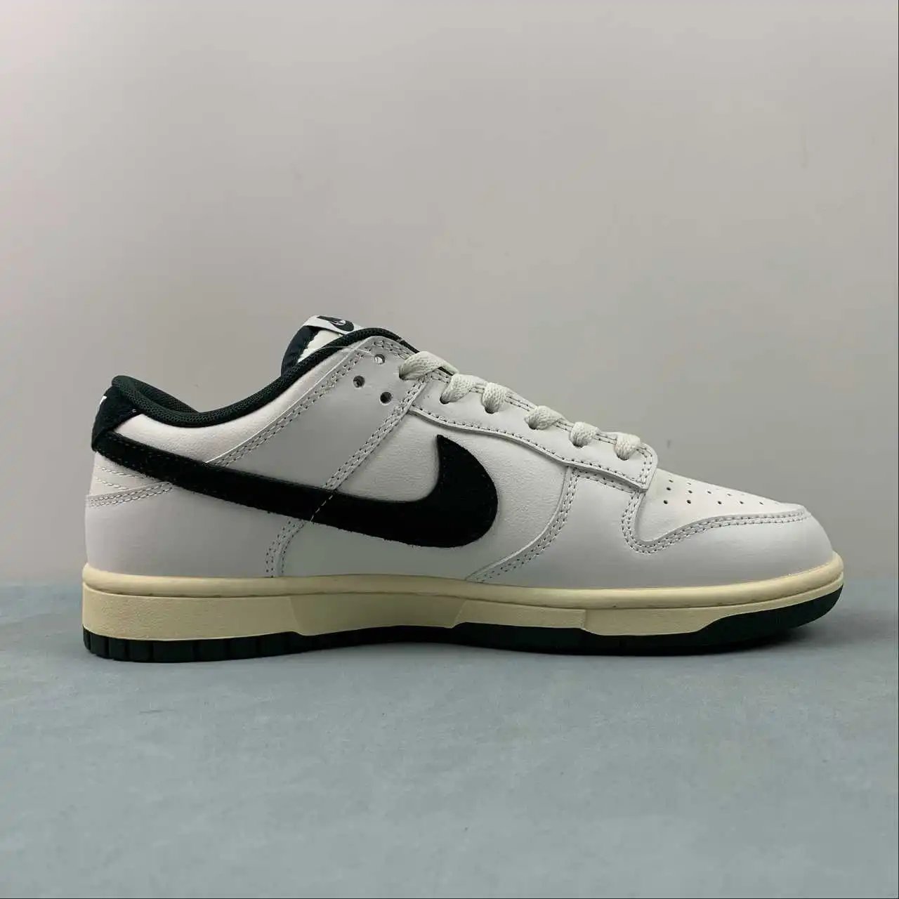 Nike Dunk Low FQ8080-133 5