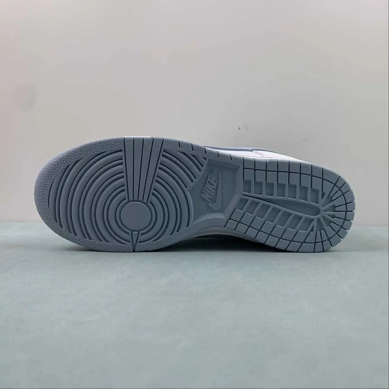 Nike Dunk Low DV0831-109 12