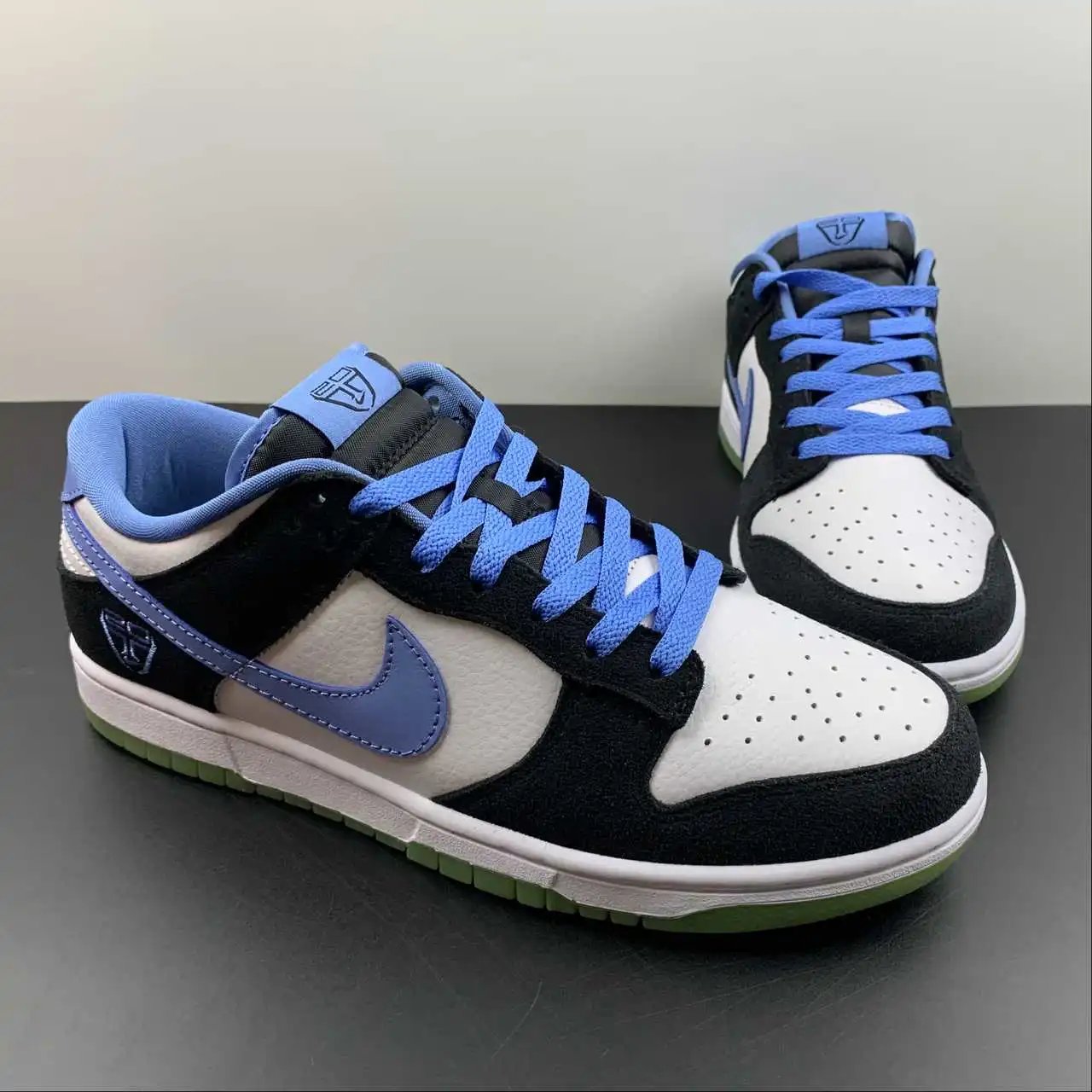 Nike Dunk Low 314872-041 thumbnail 2