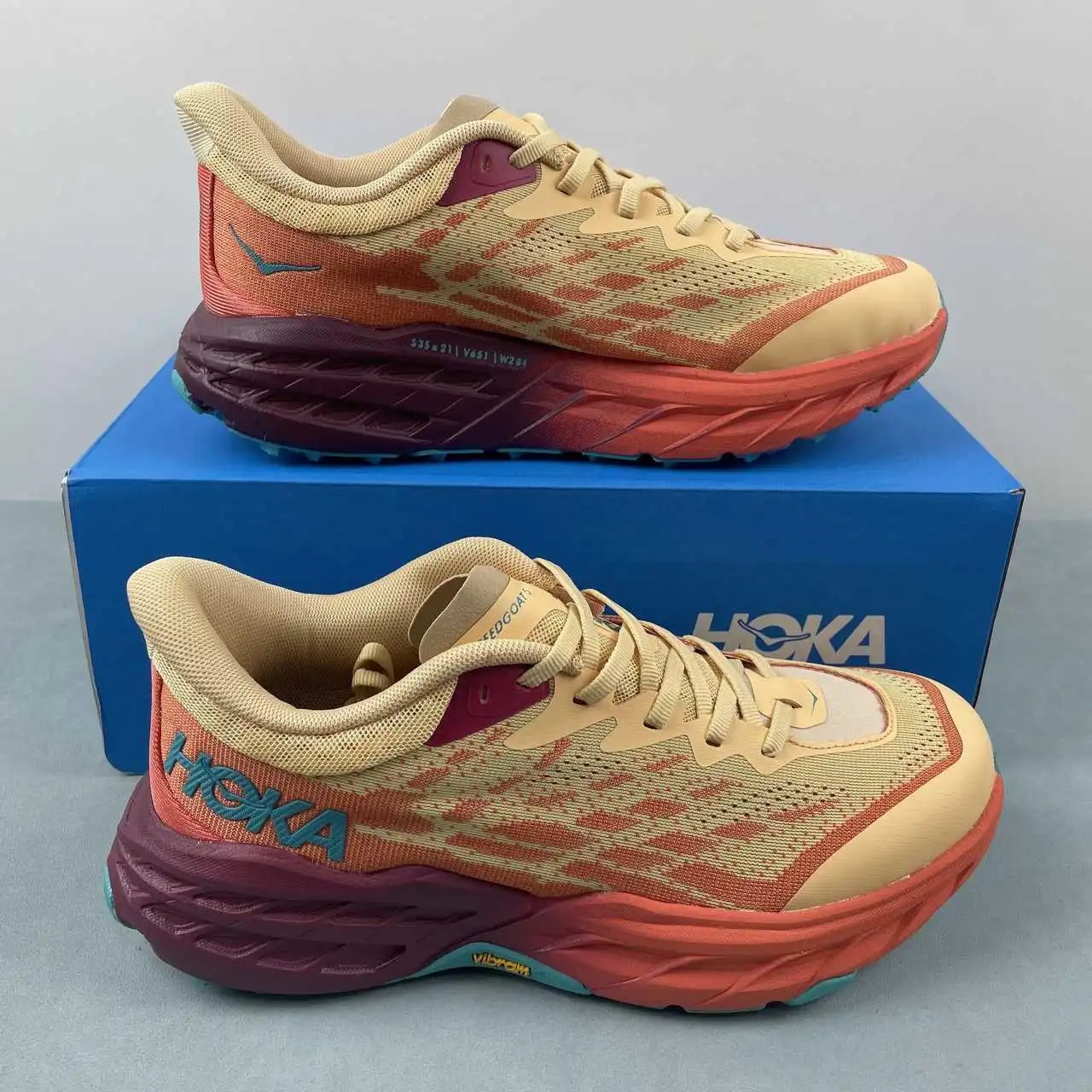 HOKA Speedgoat 5 1123157-IFLM