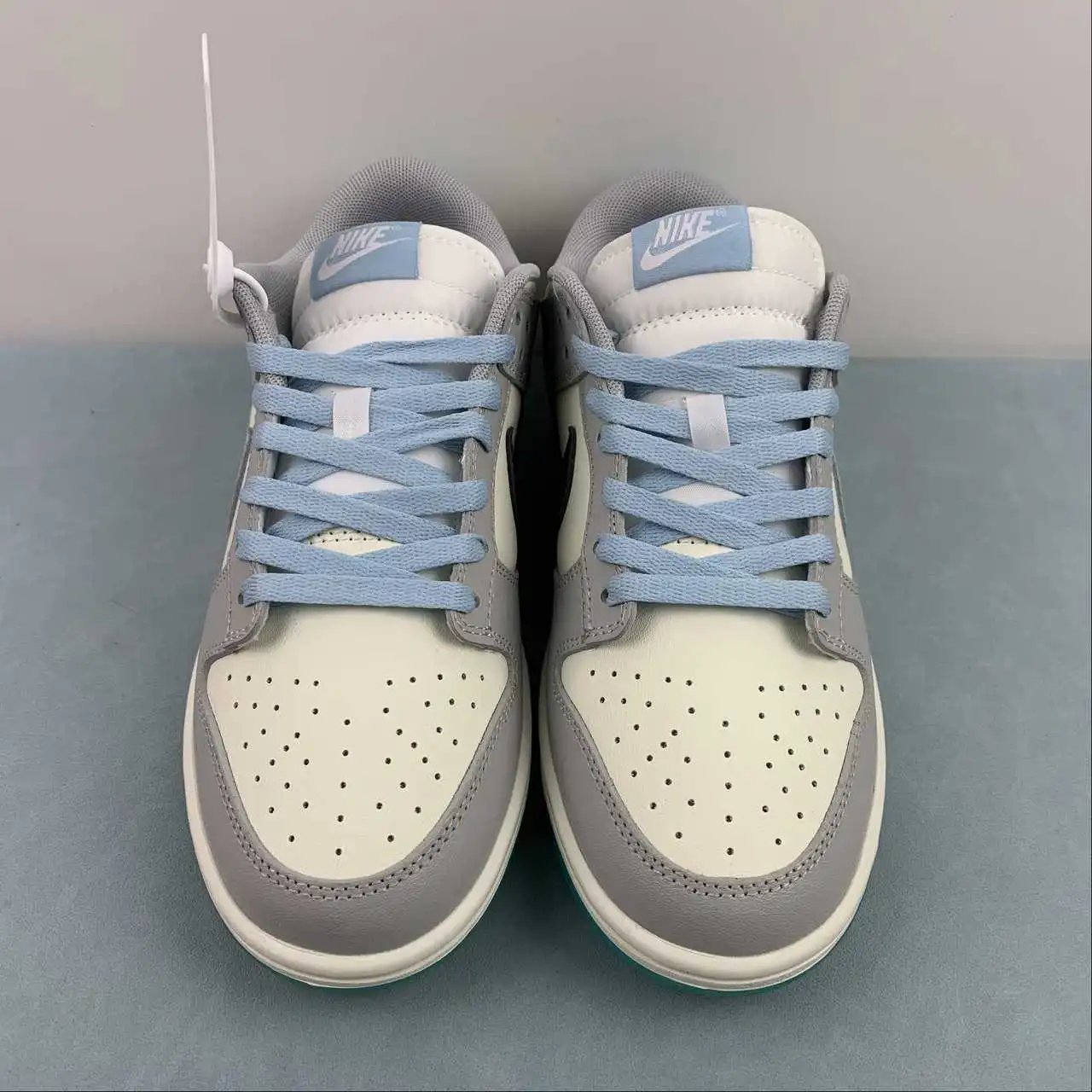 Nike Dunk Low FN3433-141 thumbnail 3