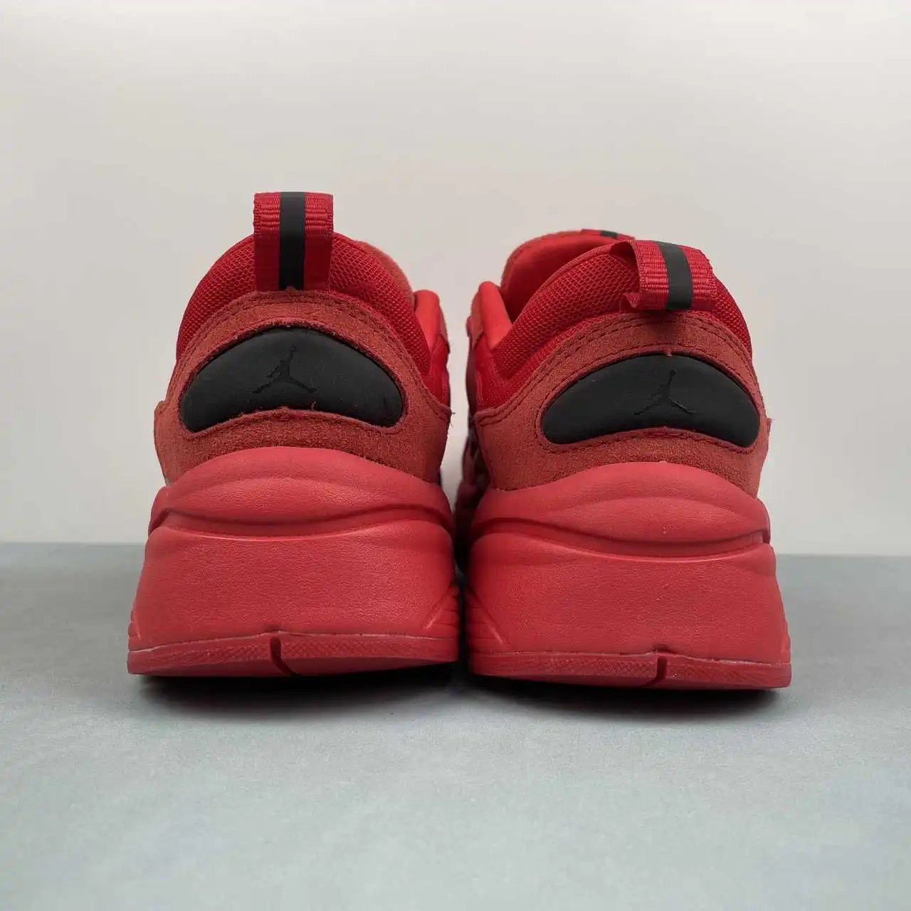 Air Jordan IB3722-600 thumbnail 4