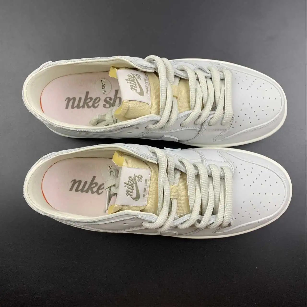 Nike Dunk Low AA4275-001 9