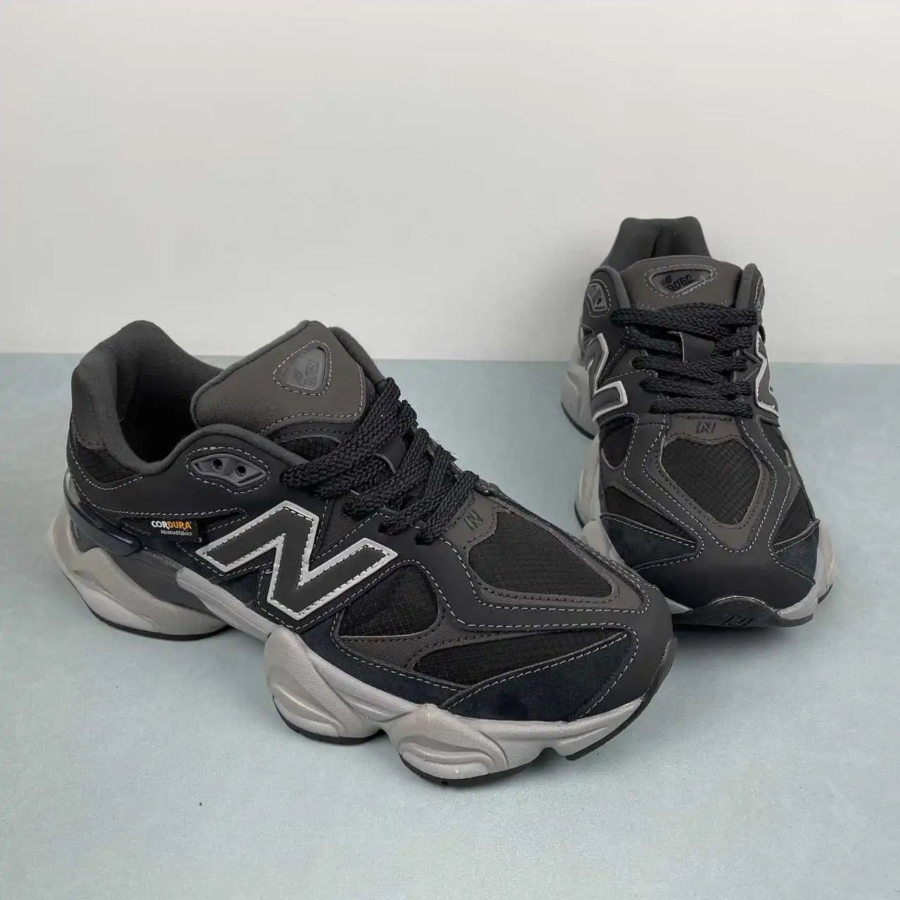 New Balance 9060 U9060ORA thumbnail 2