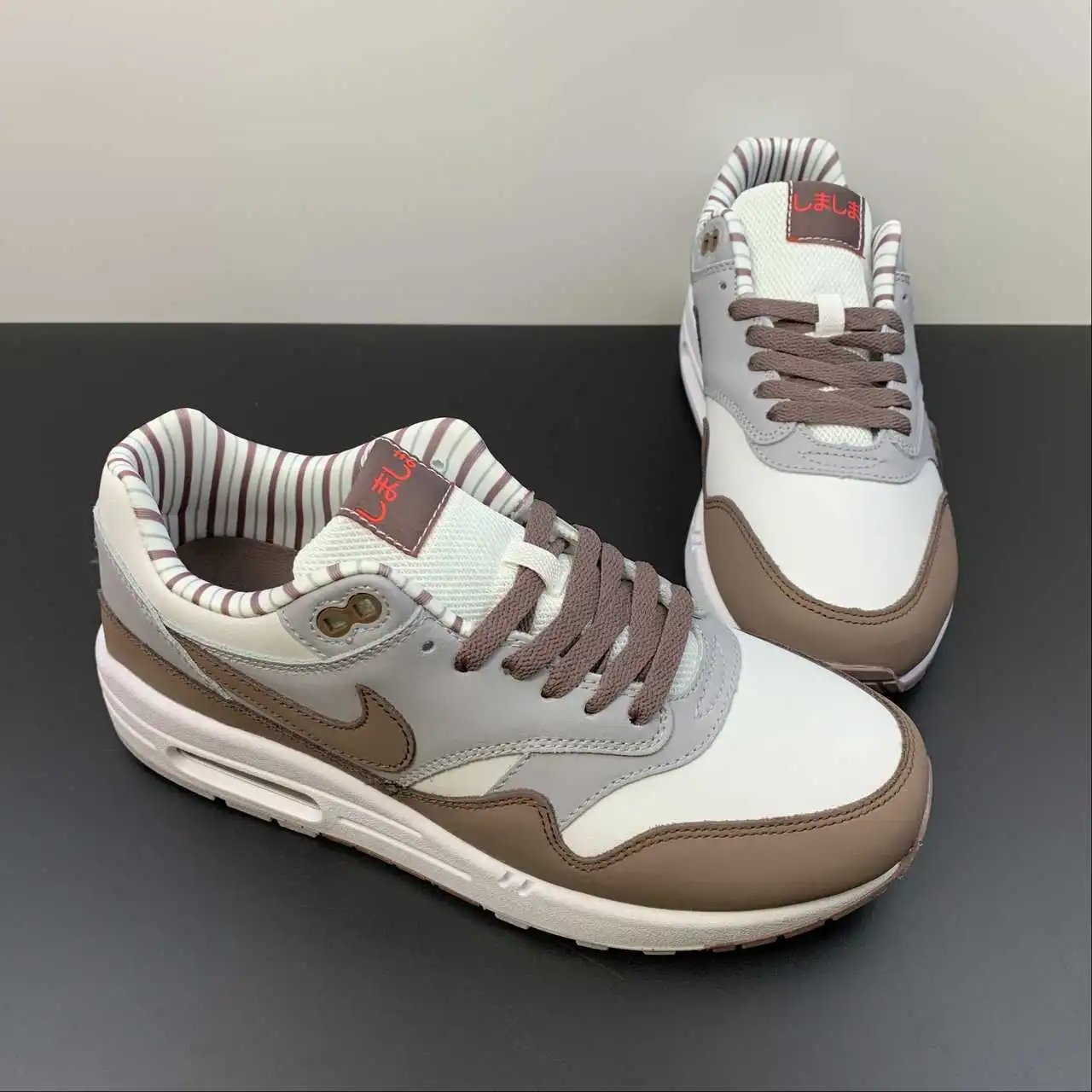 Nike Air Max1 FB8916-100 thumbnail 2