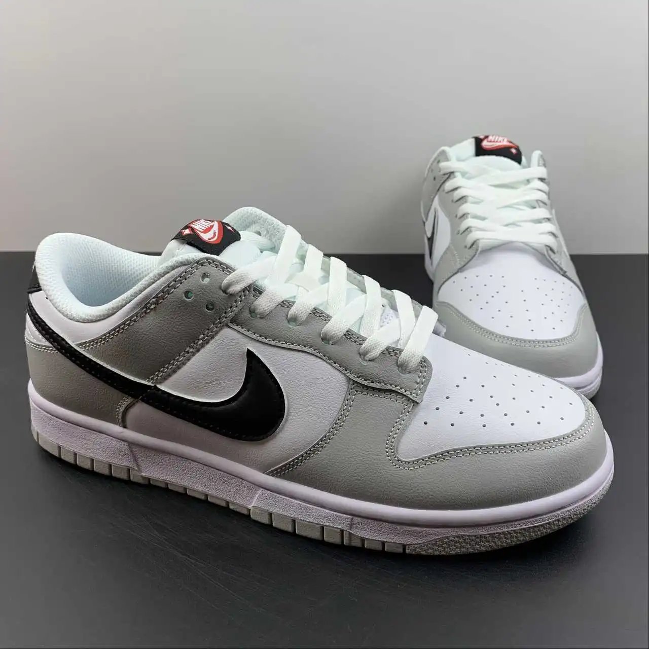 Nike Dunk Low DR9654-001 2