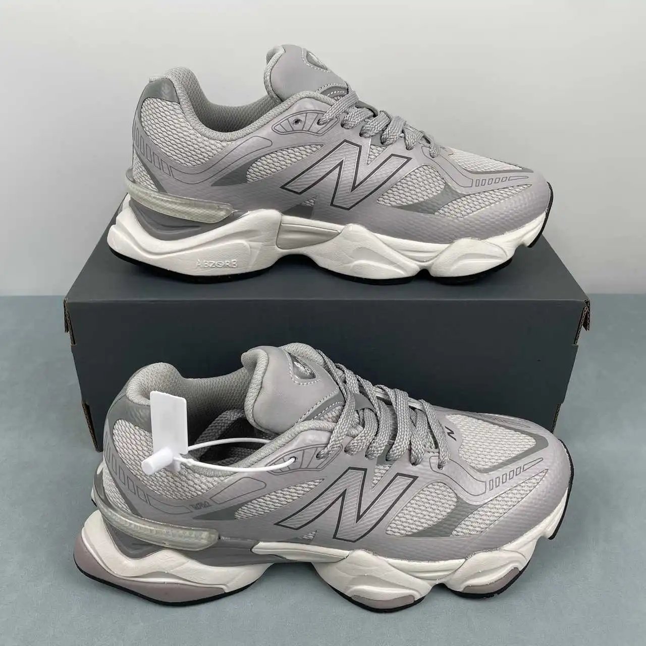 New Balance 9060 U90601NR