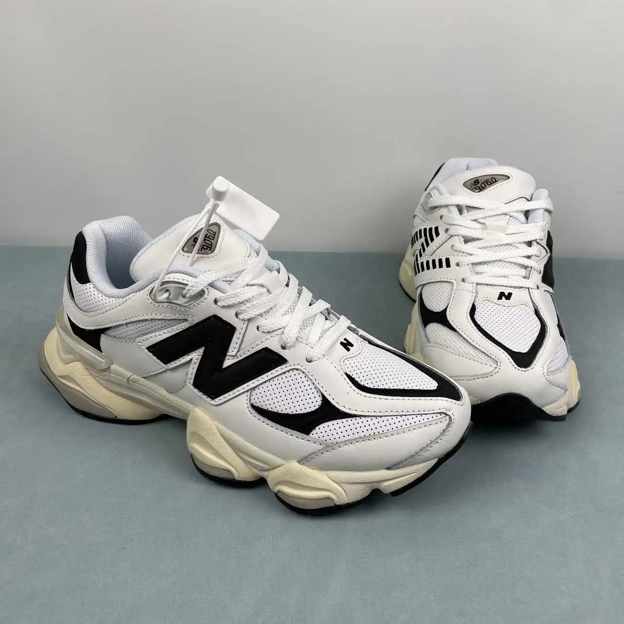 New Balance 9060 U9060AAB thumbnail 2