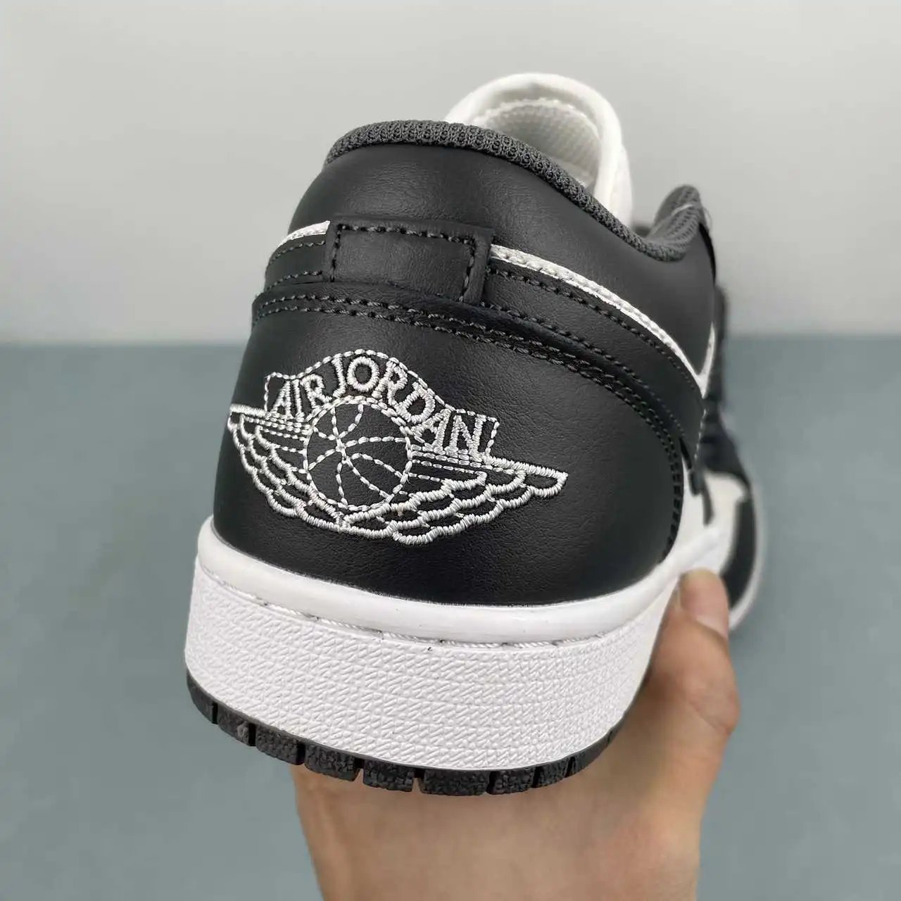 Air Jordan 1 Low 553558-044 8