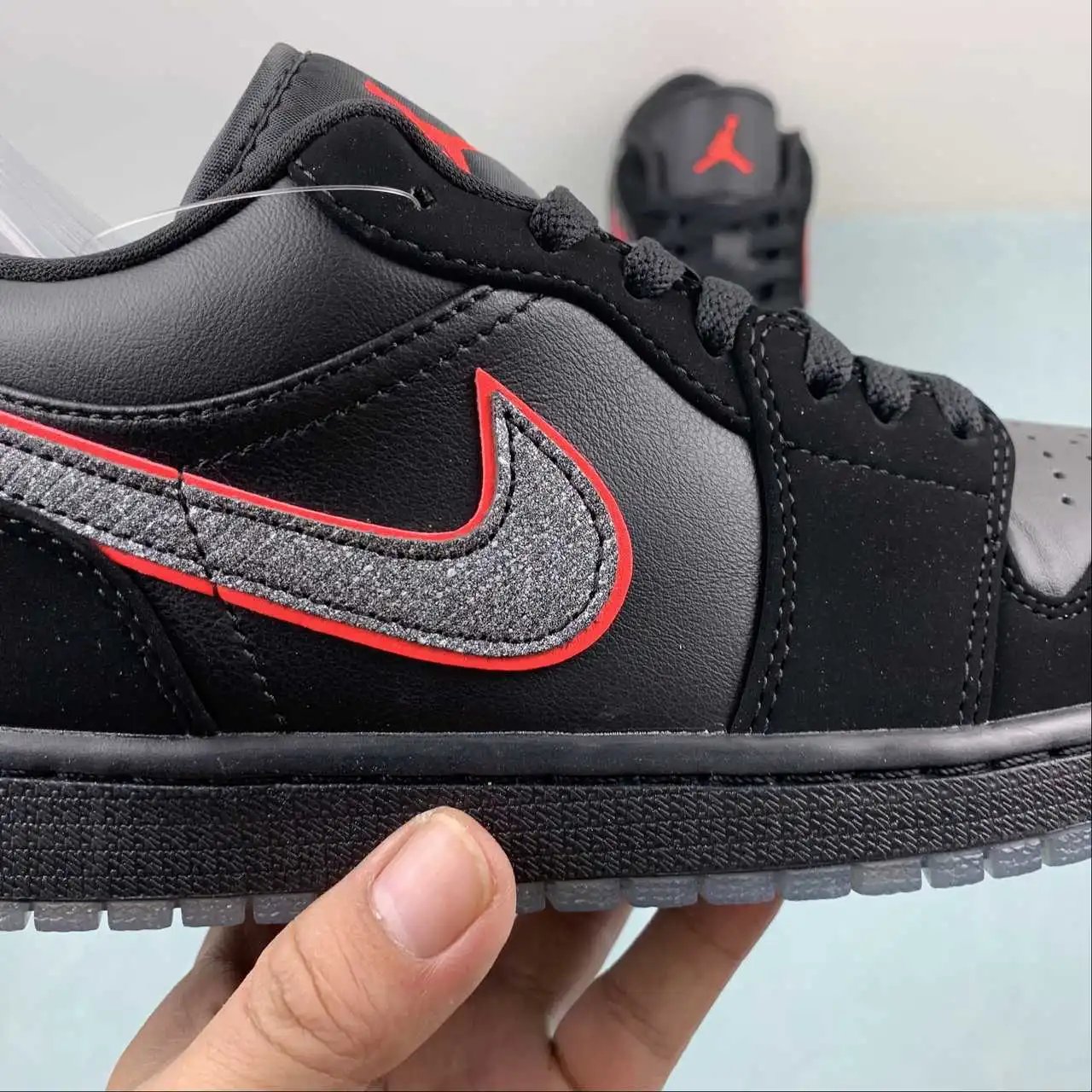 Air Jordan 1 Low CK3022-006 9
