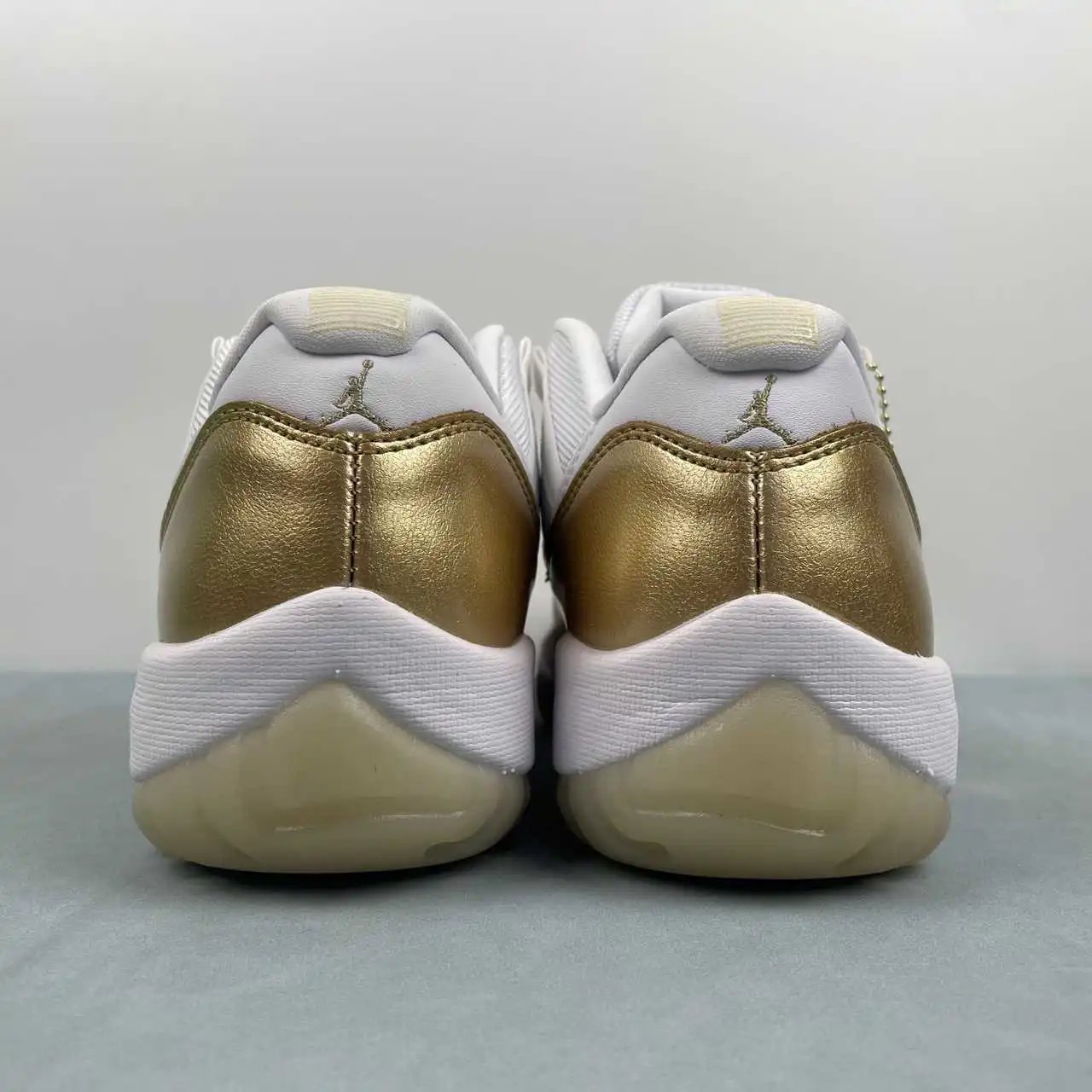 AJ11 White Gold – AH7860-102 thumbnail 4