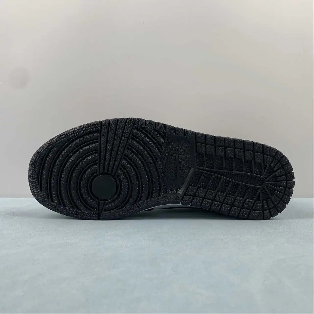 Air Jordan 1 Low CZ0790-102 11