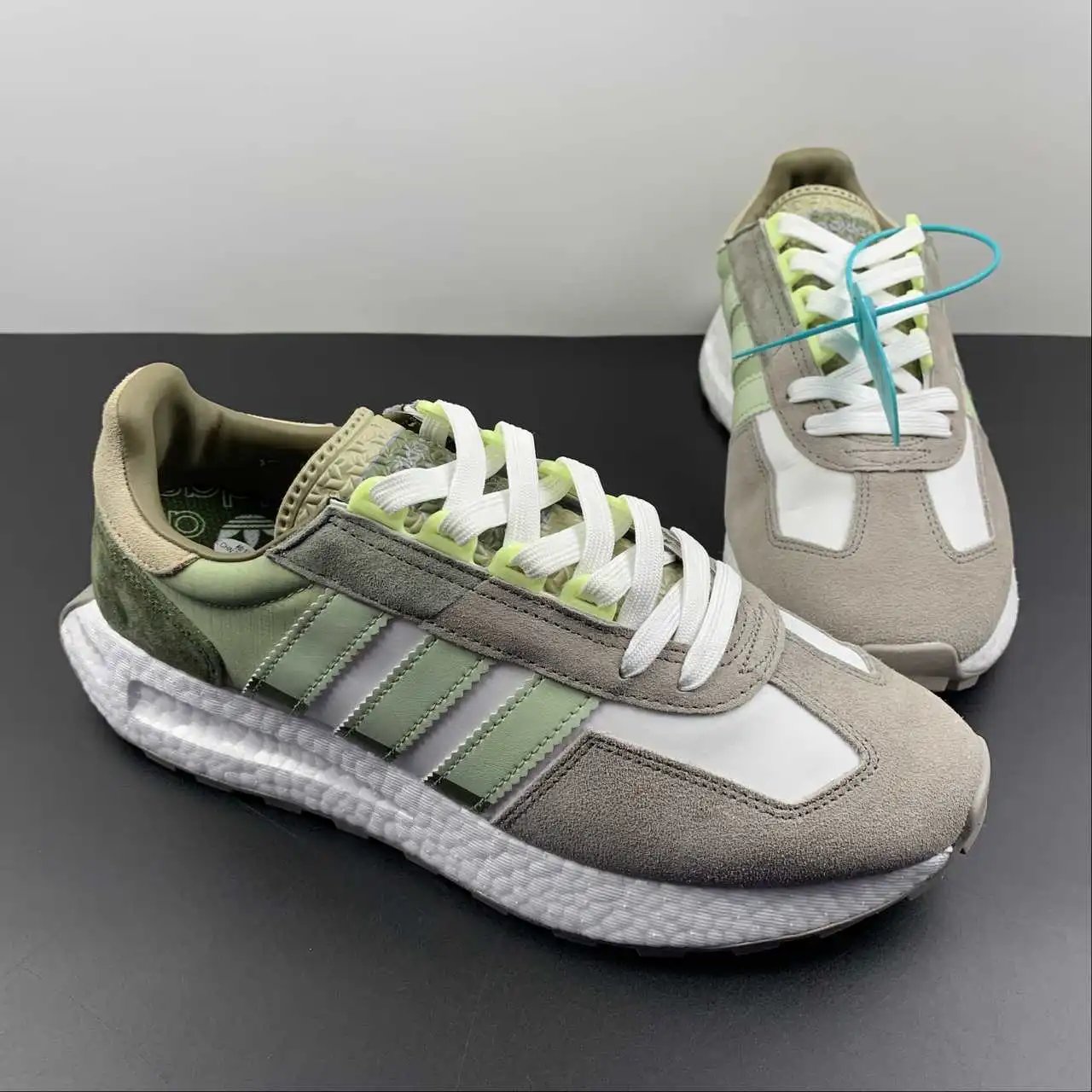 Adidas Retropy E5 HP7742 thumbnail 2