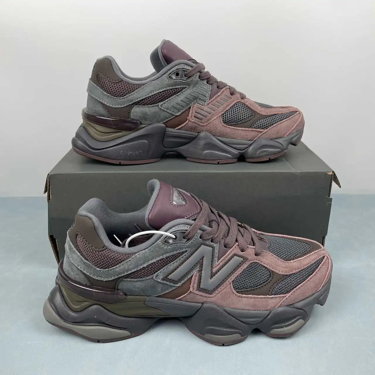 New Balance 9060 U9060BCG