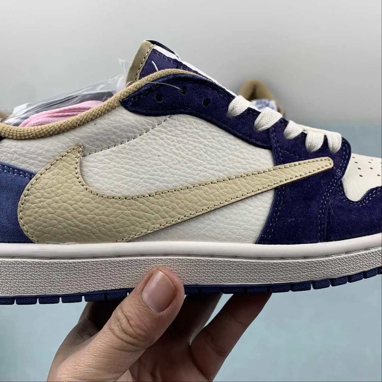 Air Jordan 1 Low DM7866-808 9