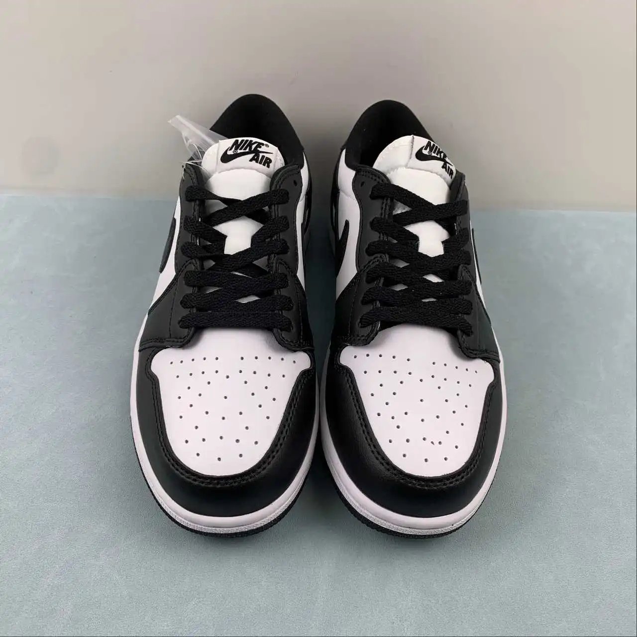 Air Jordan 1 Low CZ0790-110 thumbnail 3