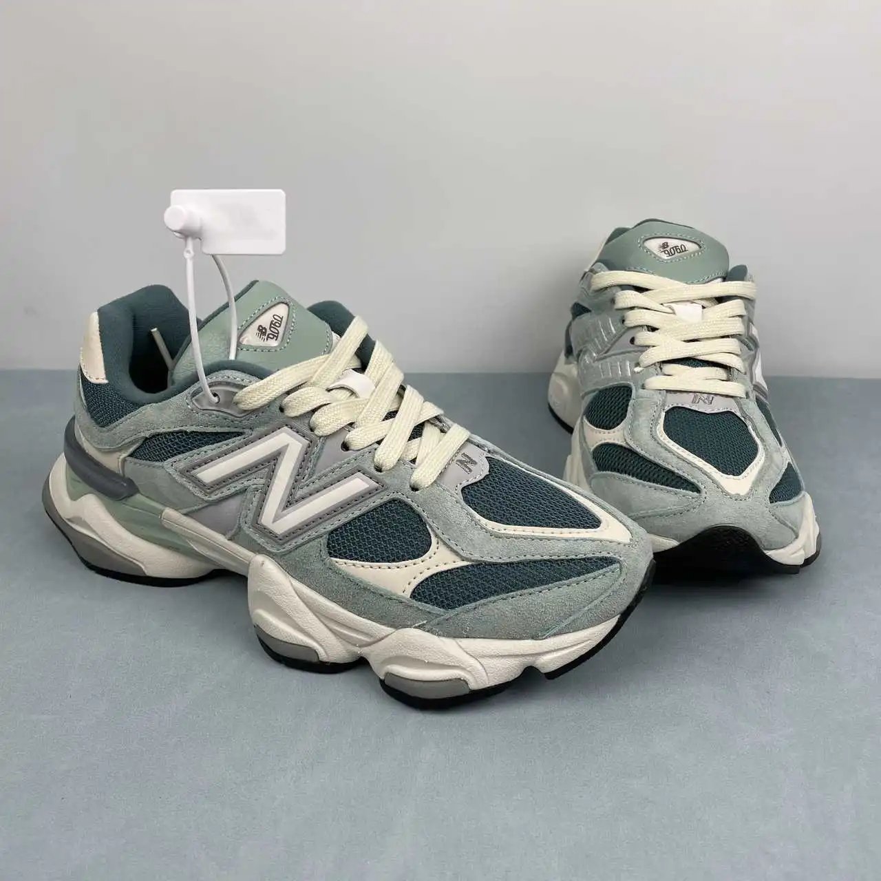 New Balance 9060 U9060FG thumbnail 2