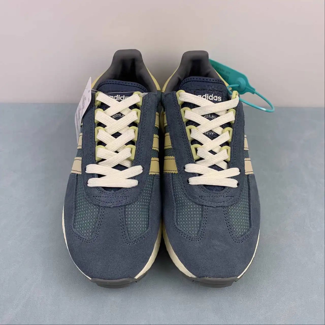 Adidas Retropy E5 HQ6460 thumbnail 3