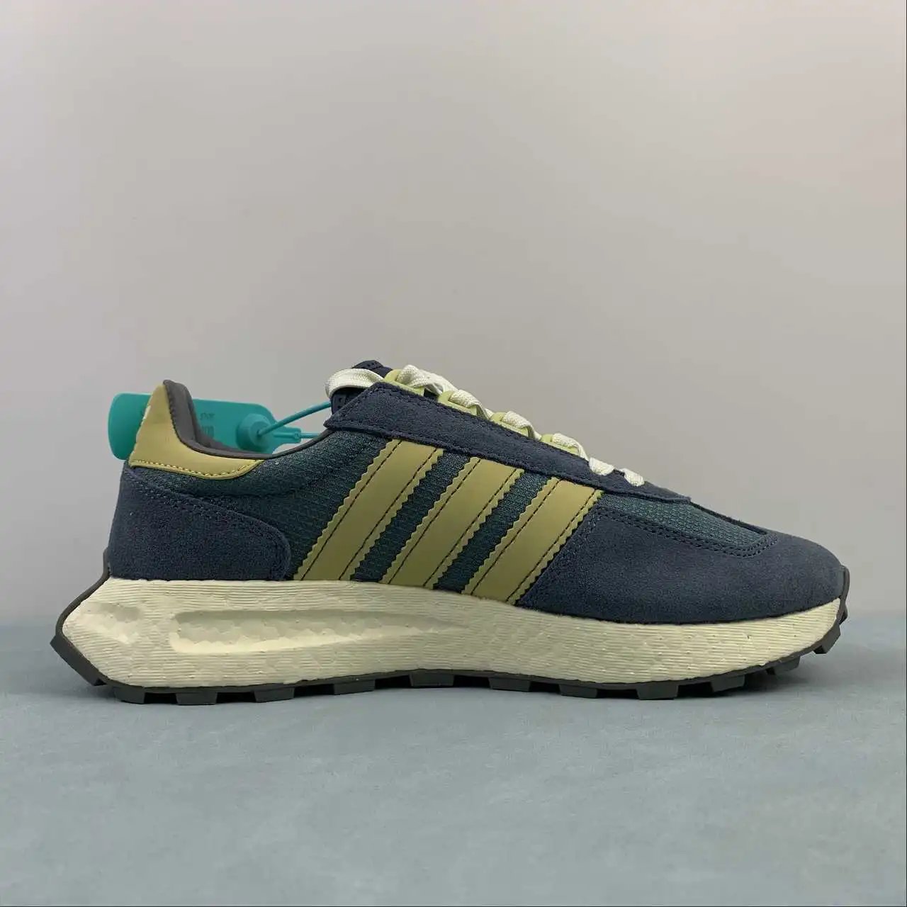 Adidas Retropy E5 HQ6460 thumbnail 4