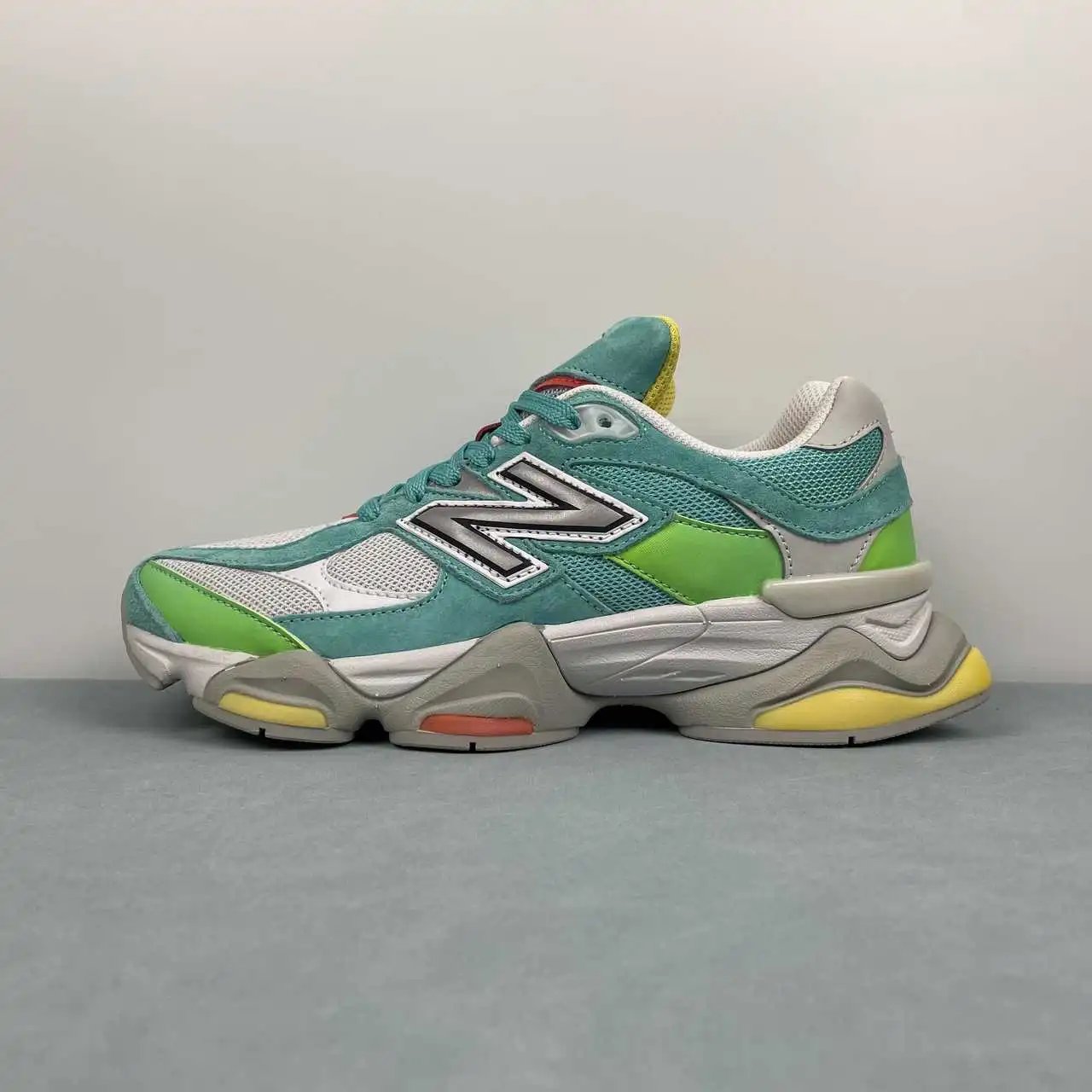 New Balance 9060 U9060DBT thumbnail 4